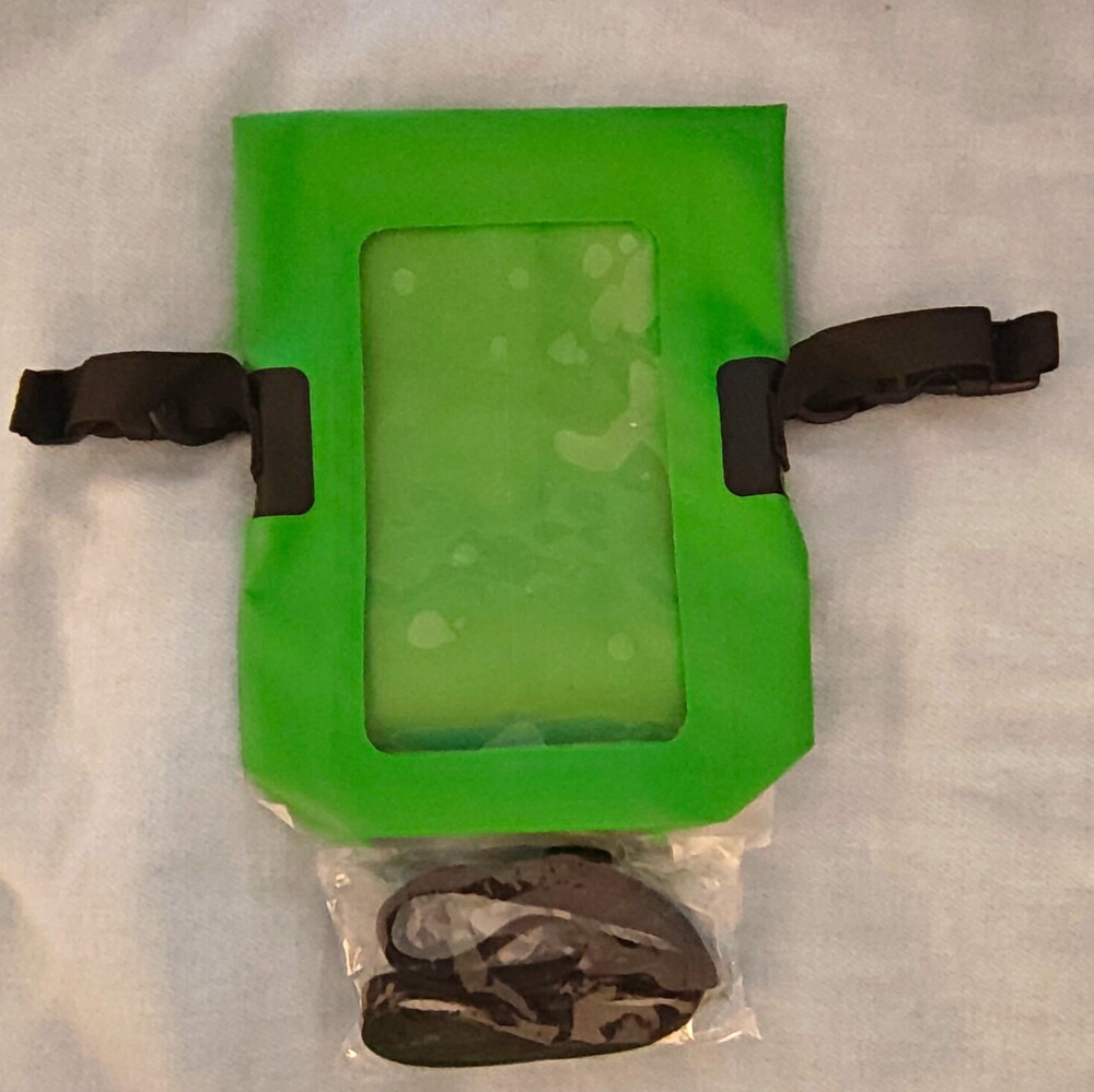 Universal Green Phone Armband Case w/ Strap for Universal Compatible Phones